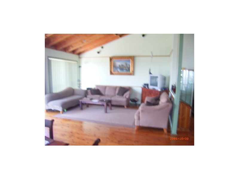 63 Booker Road, Hawkesbury Heights NSW 2777