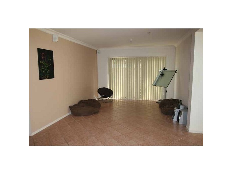 27 Meeks Cres, Faulconbridge NSW 2776