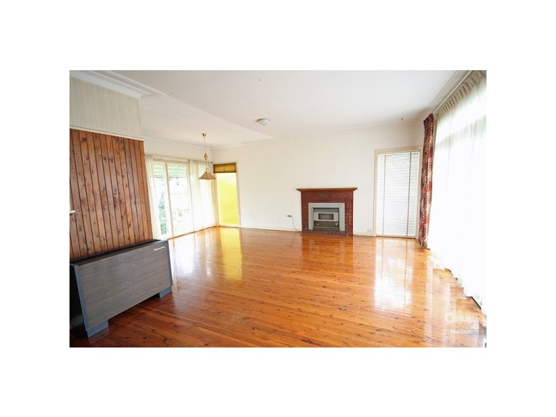 4 Davesta Road, Springwood NSW 2777