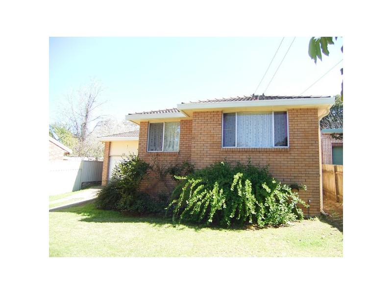 32 Reid Road, Winmalee NSW 2777