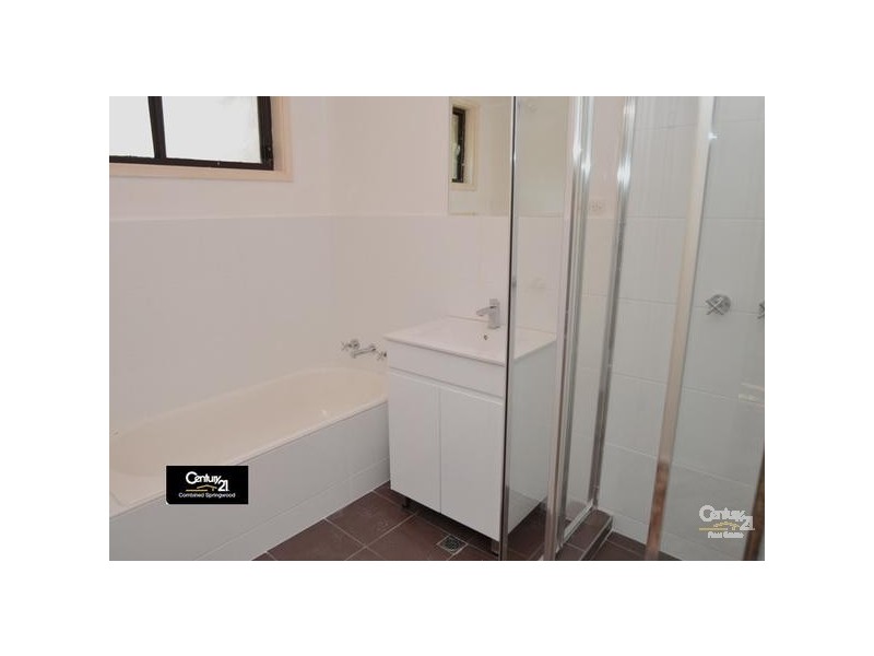 12 Perry Ave, Springwood NSW 2777