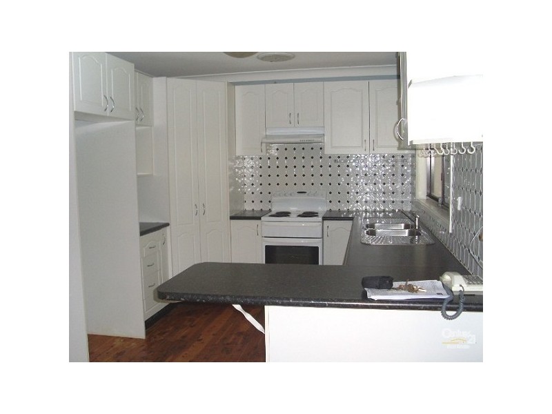 6 Kent St, Springwood NSW 2777