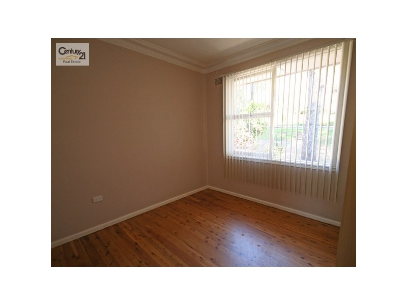 5 Boomerang Rd, Springwood NSW 2777