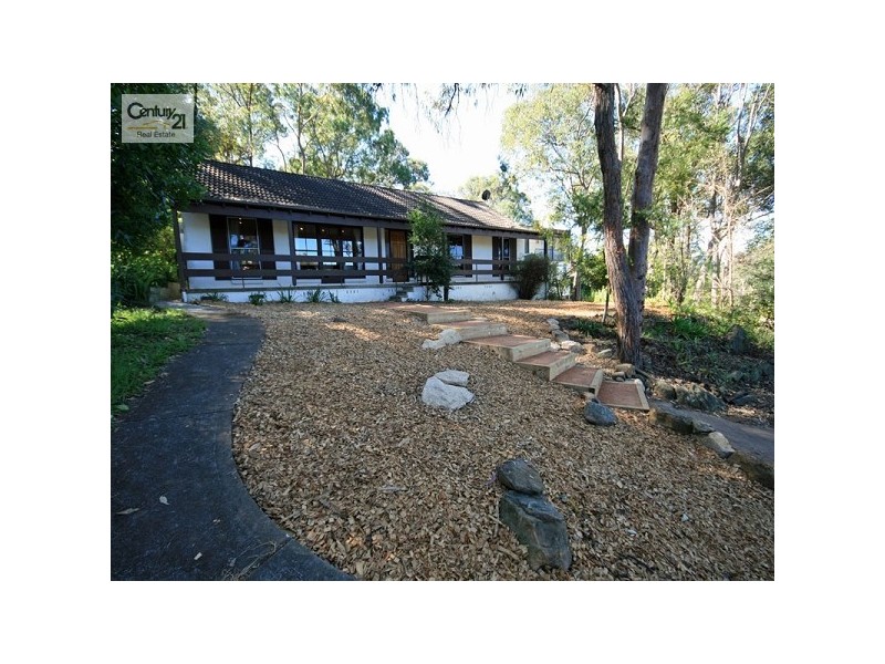 32 Perry Ave, Springwood NSW 2777