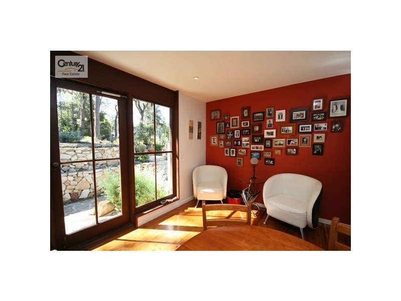 32 Perry Ave, Springwood NSW 2777