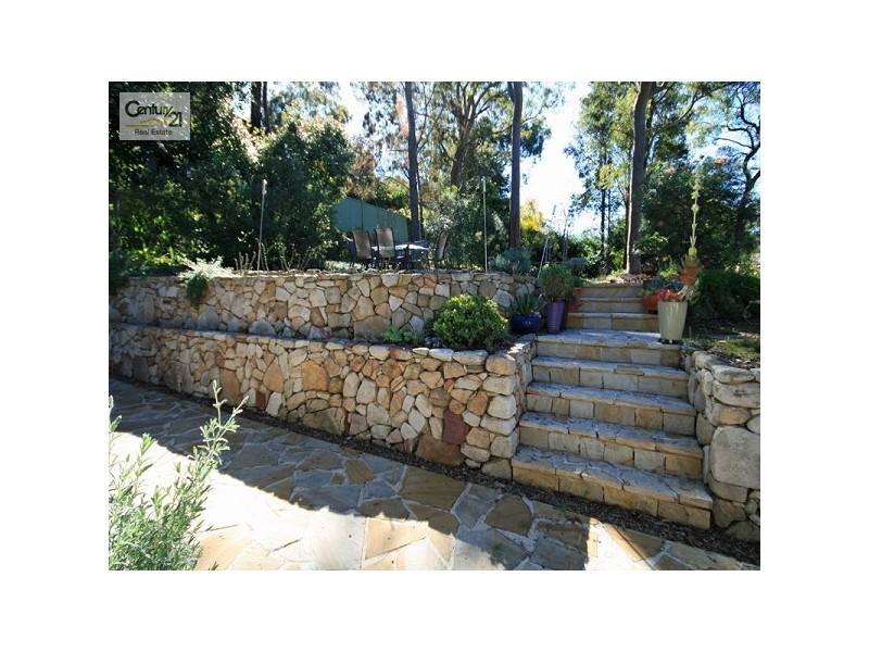 32 Perry Ave, Springwood NSW 2777