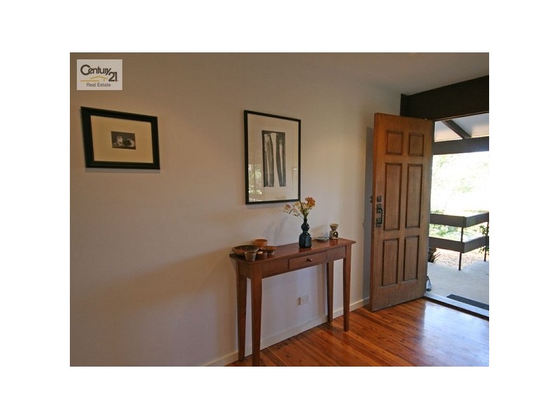 32 Perry Ave, Springwood NSW 2777