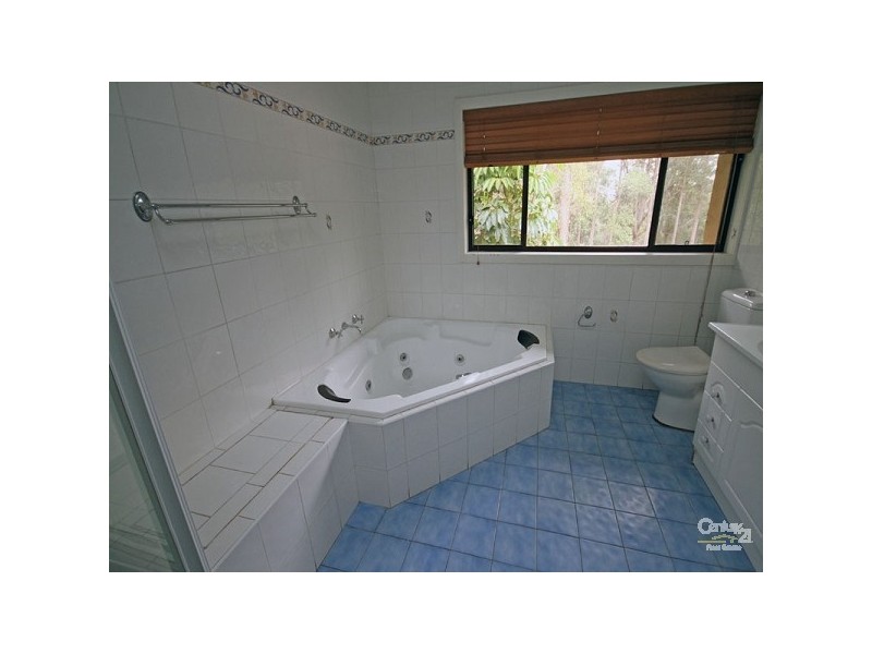 203 Hawkesbury Rd, Winmalee NSW 2777