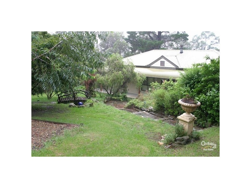 5 Highland Rd, Faulconbridge NSW 2776