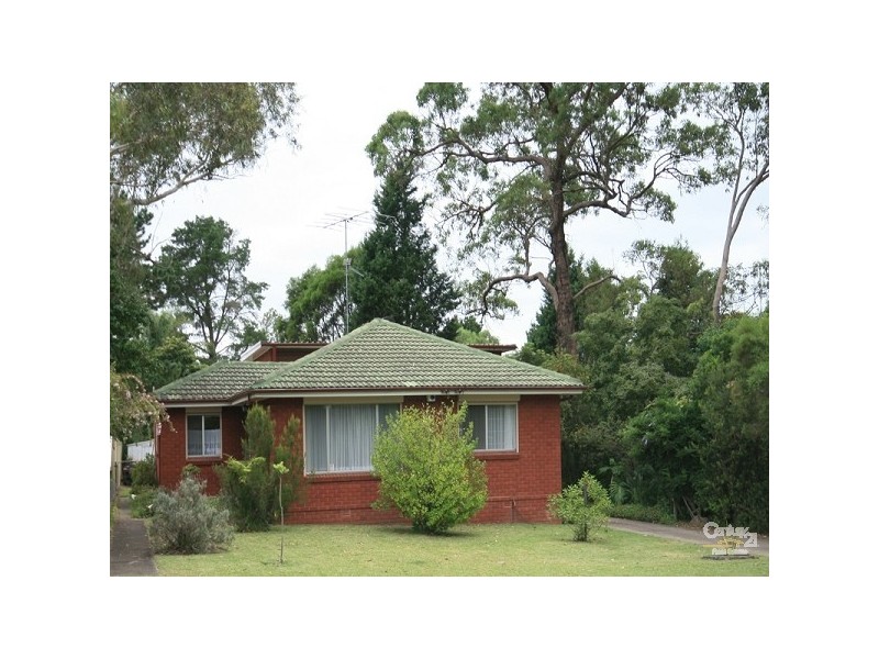 8 Grahame St, Blaxland NSW 2774