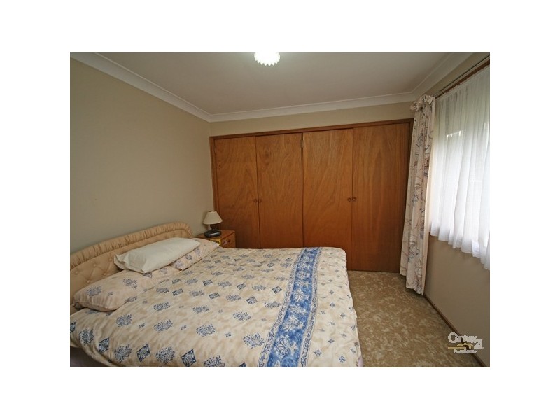 8 Grahame St, Blaxland NSW 2774