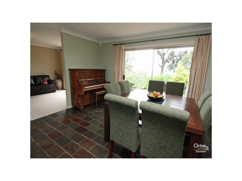 Hawkesbury Heights NSW 2777