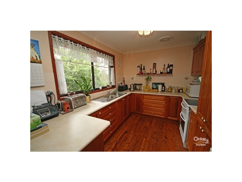 28 Coomassie Avenue Springwood, Springwood NSW 2777