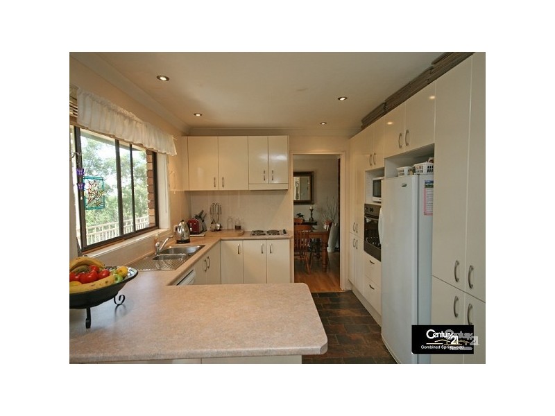 36 Florey Crescent, Springwood NSW 2777