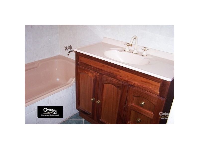 52 Boomerang Road, Springwood NSW 2777