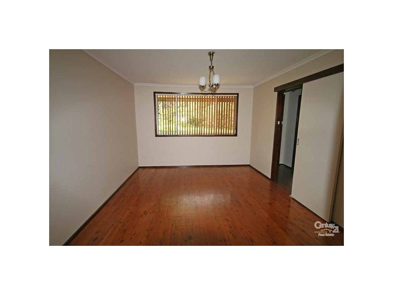 16 Moore Crescent, Faulconbridge NSW 2776
