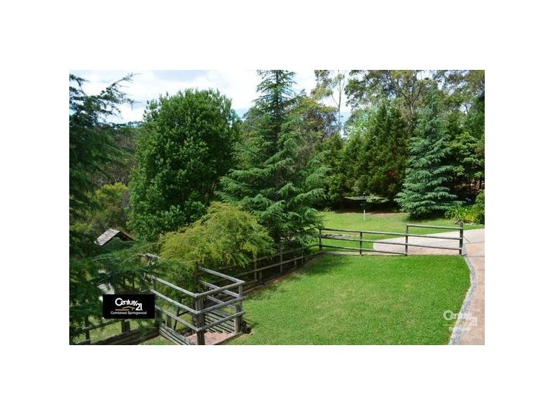 8 Adeline Street, Faulconbridge NSW 2776