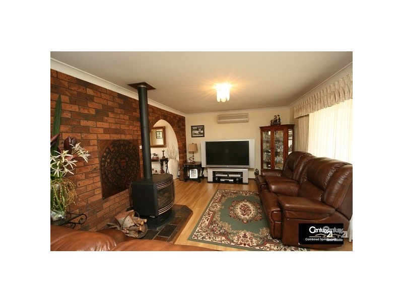 36 Florey Crescent, Springwood NSW 2777