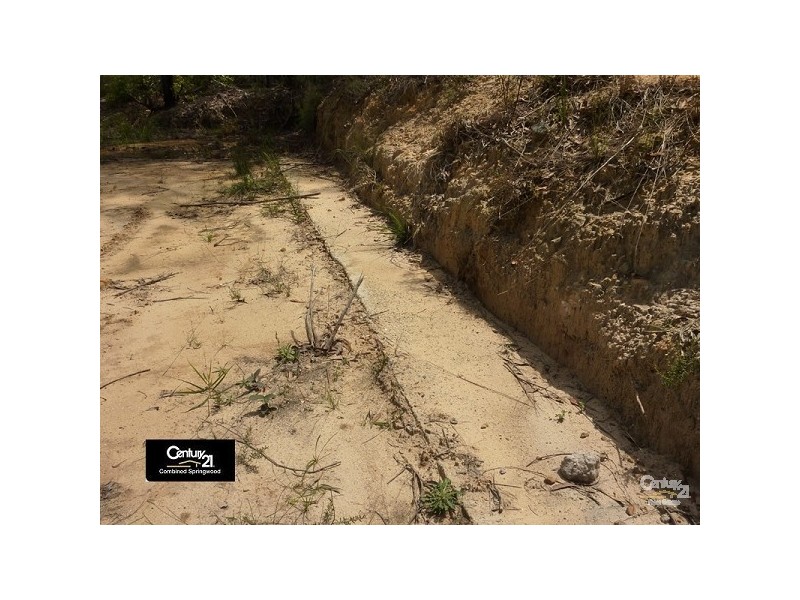 83 Bee Farm Rd, Springwood NSW 2777