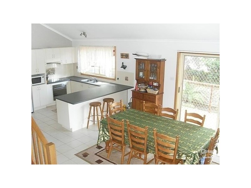 800 Hawkesbury Road, Hawkesbury Heights NSW 2777
