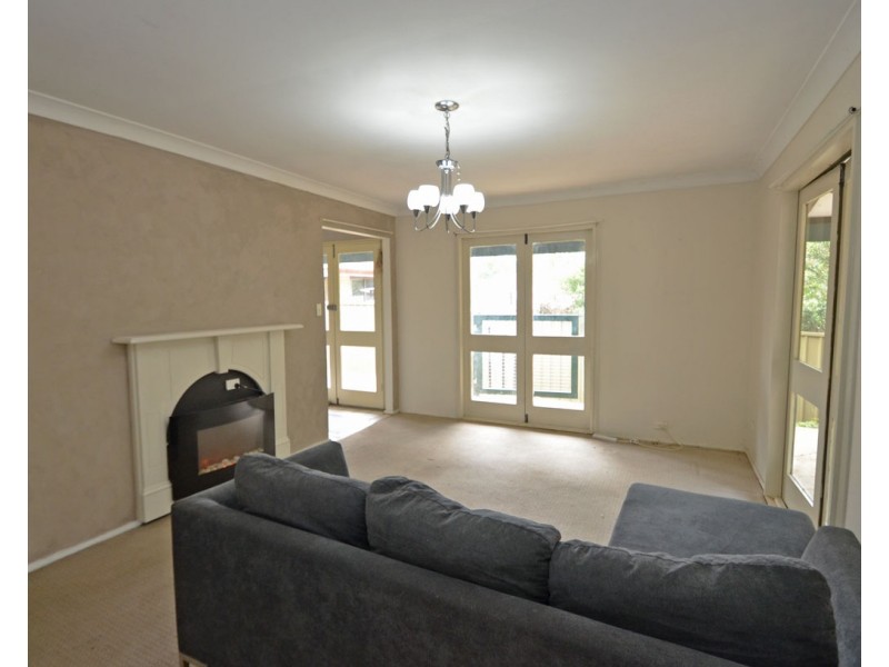 93 Burns Road, Springwood NSW 2777