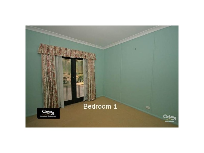 32 Parkes Cres, Faulconbridge NSW 2776