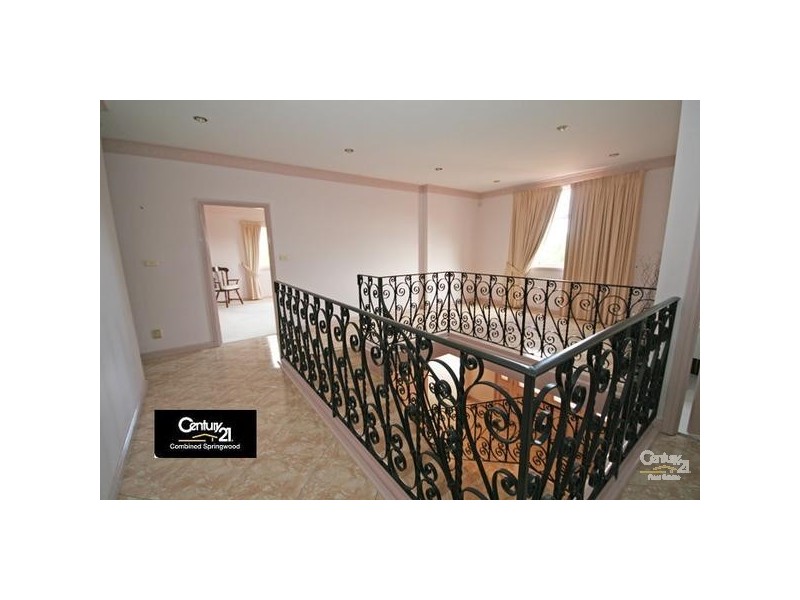 28 Endeavour Drive, Winmalee NSW 2777