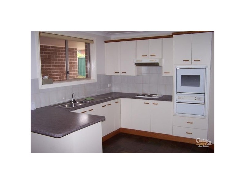 1 Lochinvar Road, Winmalee NSW 2777