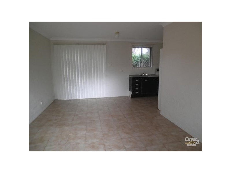 1 Lochinvar Road, Winmalee NSW 2777