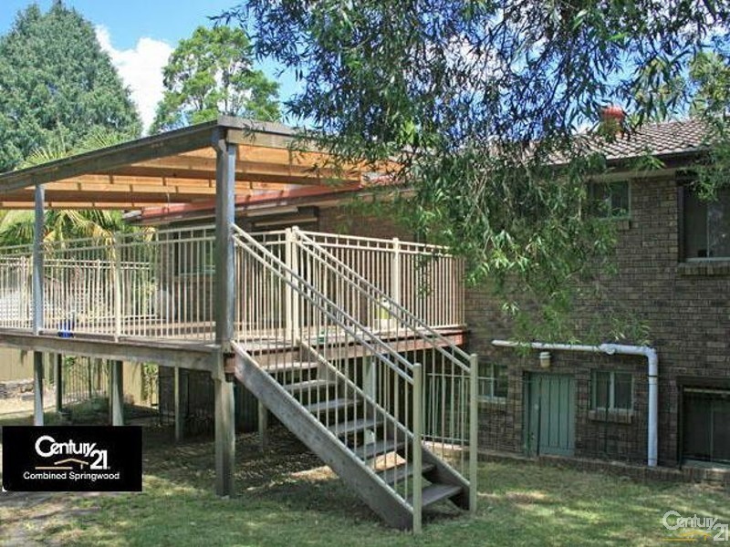 12 Perry Ave, Springwood NSW 2777