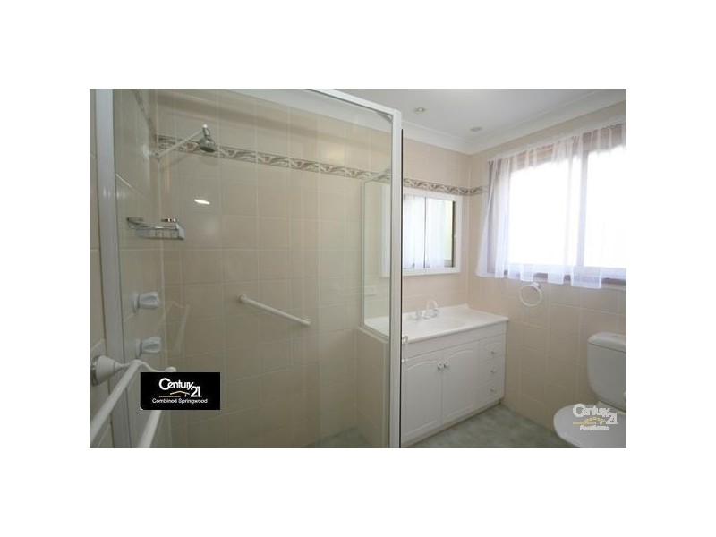 1/8 Stypandra Place, Springwood NSW 2777