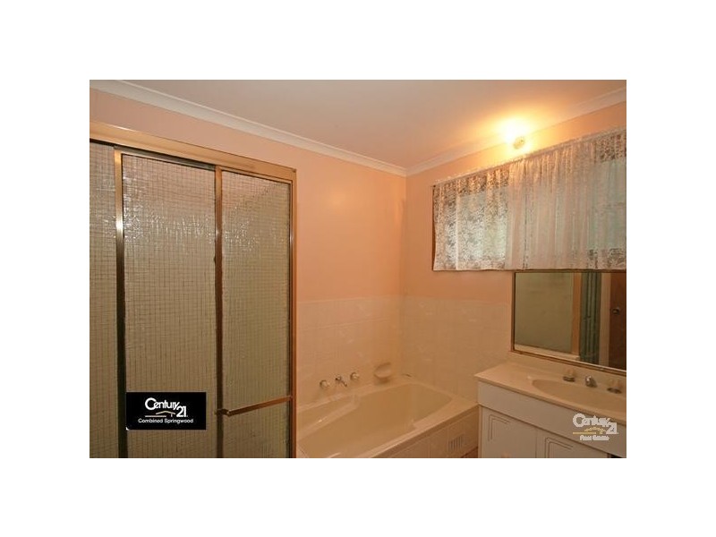 2/5-9 Wyoming Avenue, Valley Heights NSW 2777