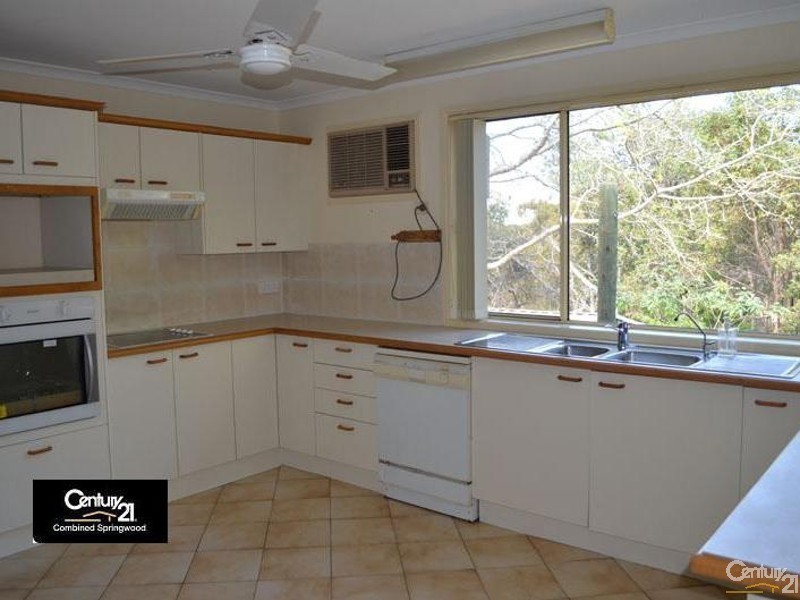 69 Heather Rd, Winmalee NSW 2777