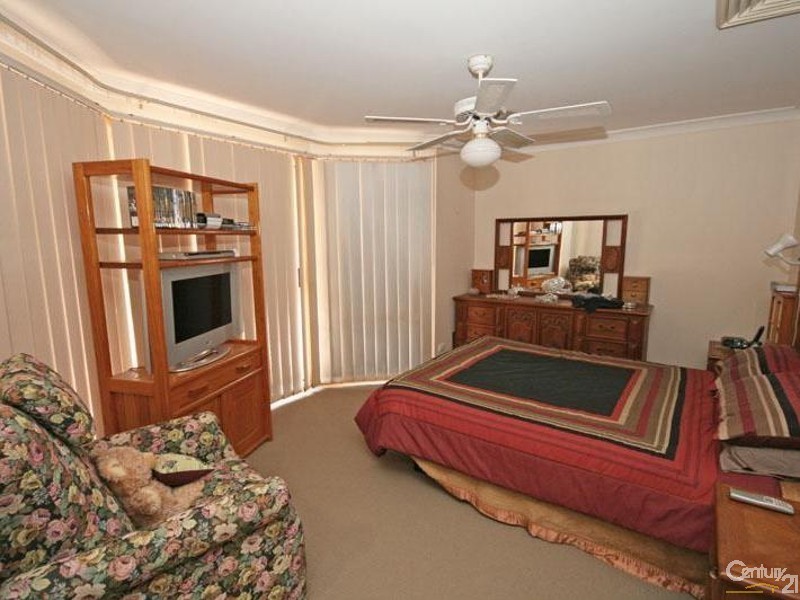 69 Heather Rd, Winmalee NSW 2777