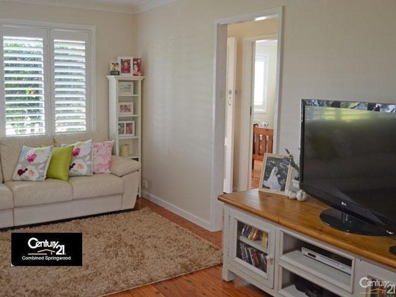 53 Birdwood Ave, Winmalee NSW 2777