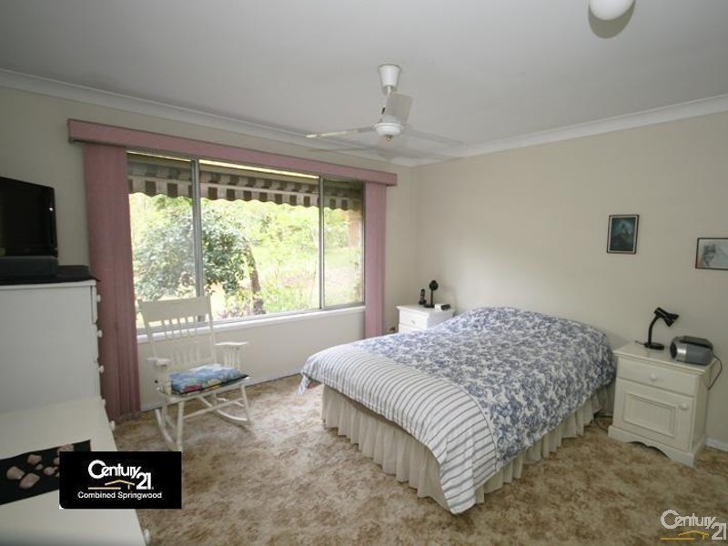27 Killara Cres, Winmalee NSW 2777