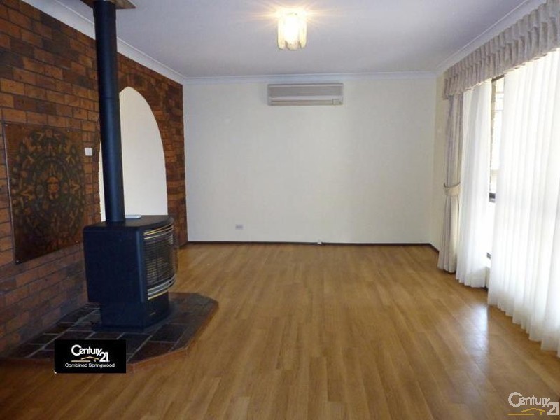 36 Florey Cres, Springwood NSW 2777