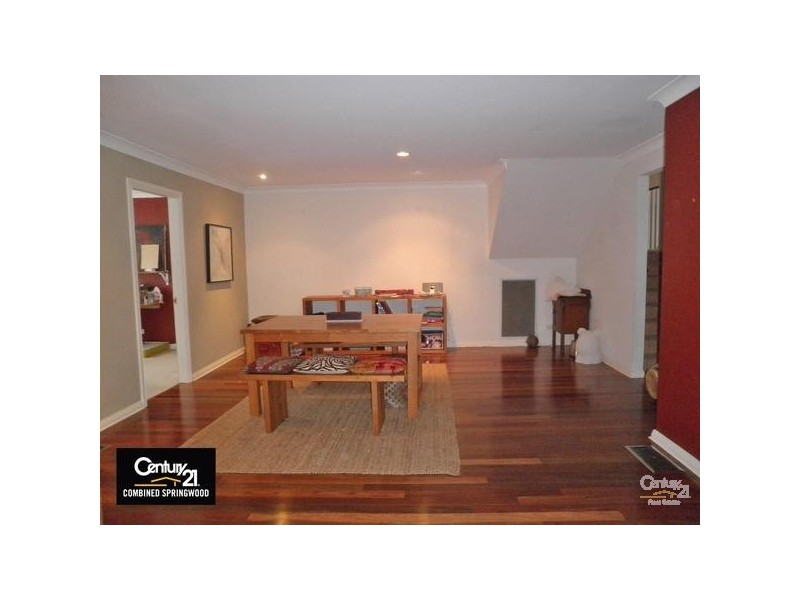 96 Davies Avenue, Springwood NSW 2777