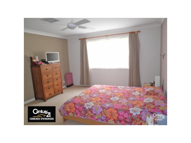 96 Davies Avenue, Springwood NSW 2777