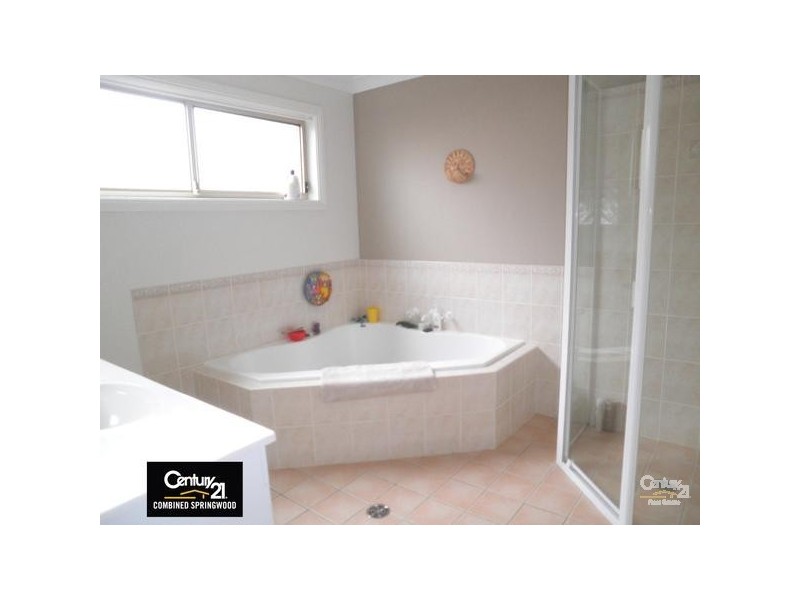 96 Davies Avenue, Springwood NSW 2777