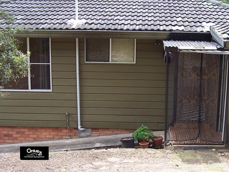 52 Boomerang Rd, Springwood NSW 2777