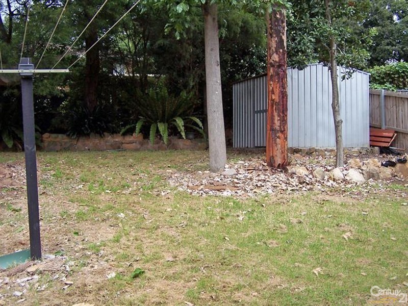 52 Boomerang Rd, Springwood NSW 2777