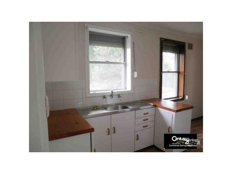 6 Burns Place, Springwood NSW 2777