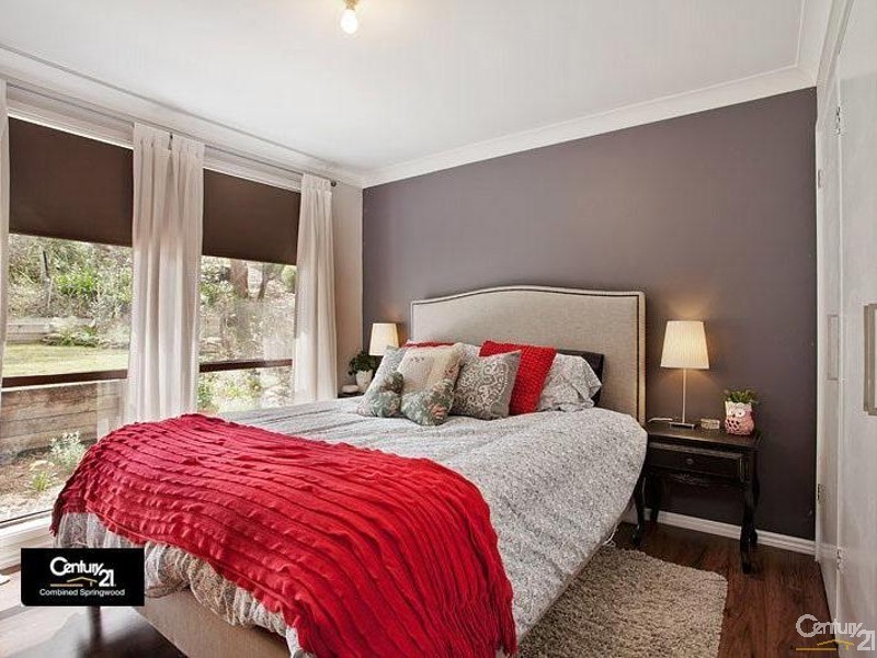 63 Muru Ave, Winmalee NSW 2777