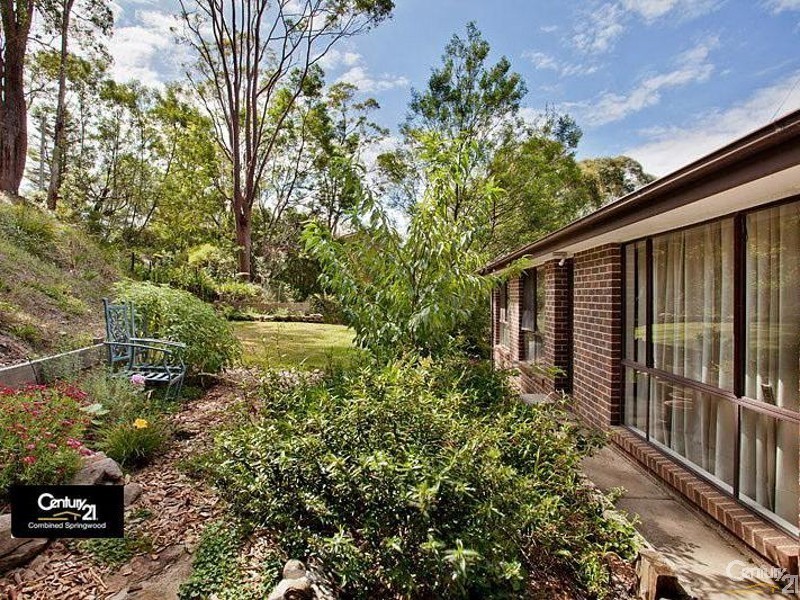 63 Muru Ave, Winmalee NSW 2777