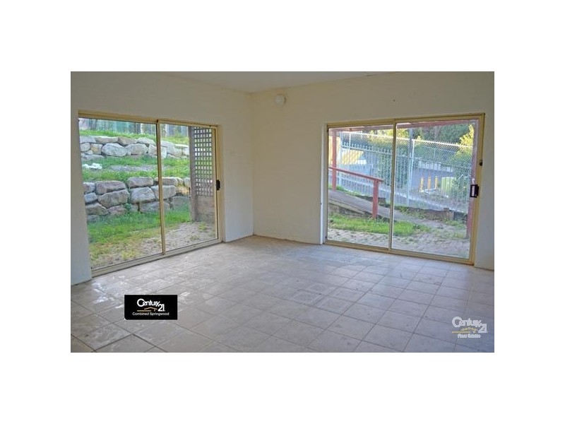 40 Springwood Ave, Springwood NSW 2777