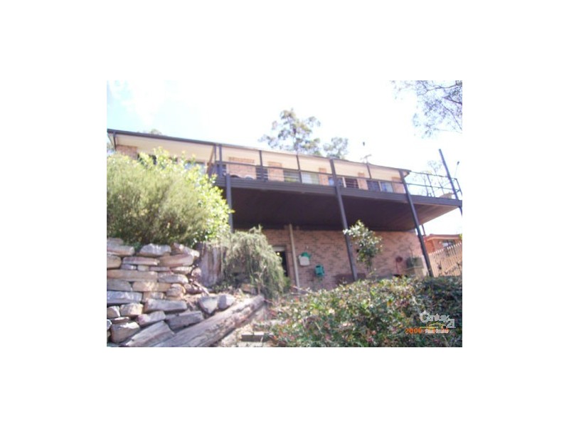 63 Booker Road, Hawkesbury Heights NSW 2777