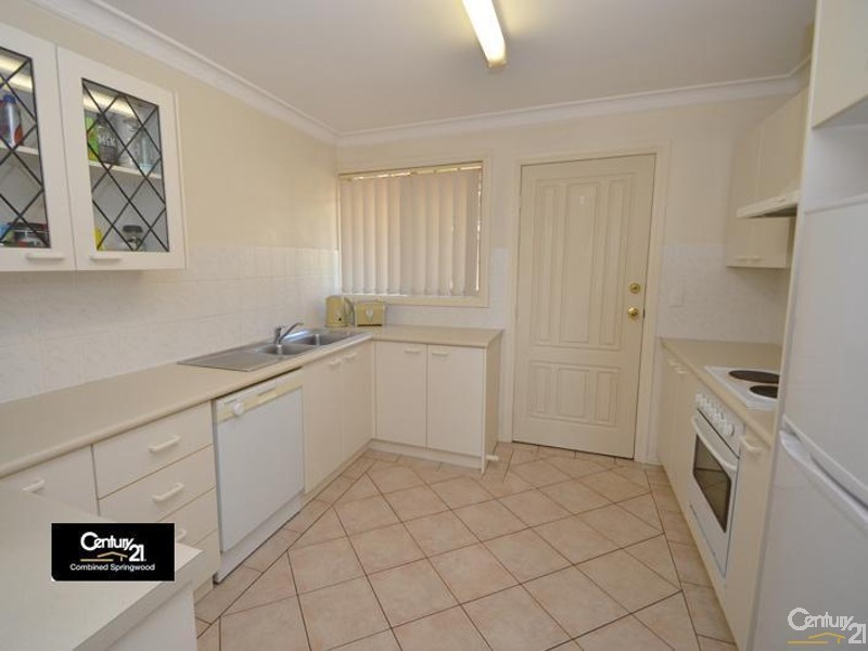 3/29-33 Boland Ave, Springwood NSW 2777
