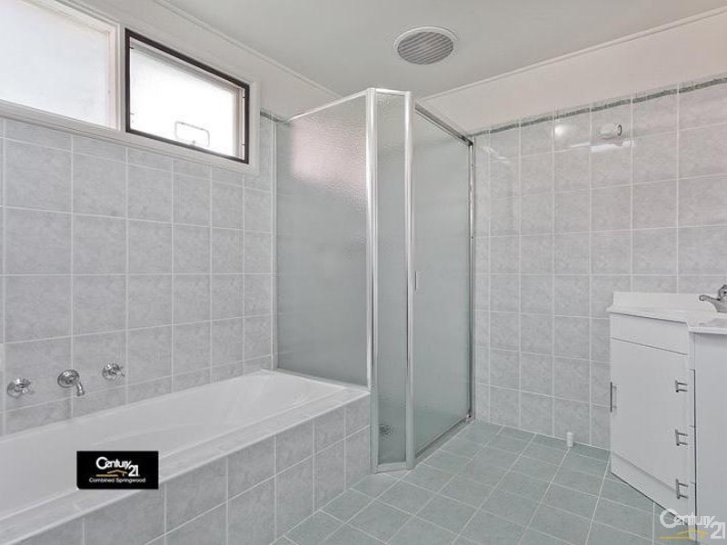 12 Sunset Blvd, Winmalee NSW 2777