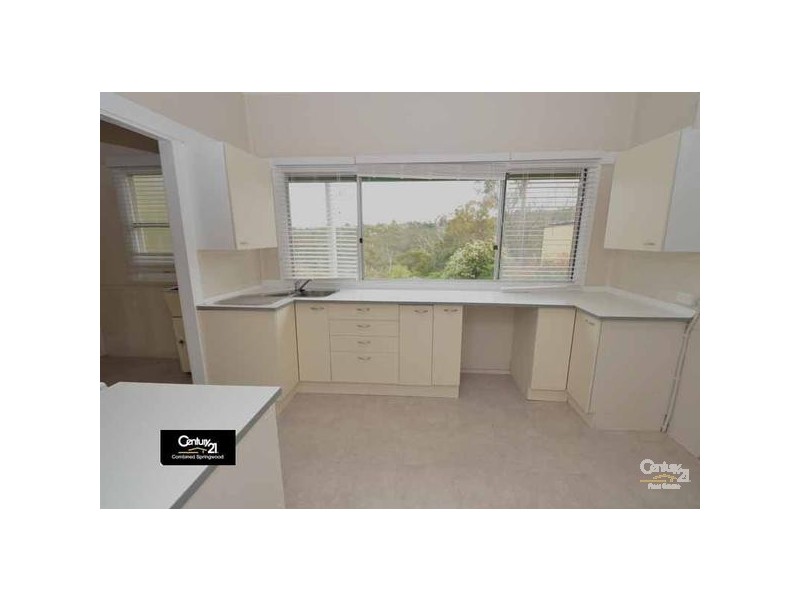12 Parkes Crescent, Faulconbridge NSW 2776